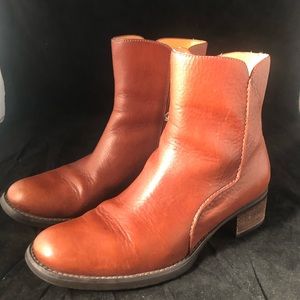 Rockport Boots Sz 8 1/2 Brown